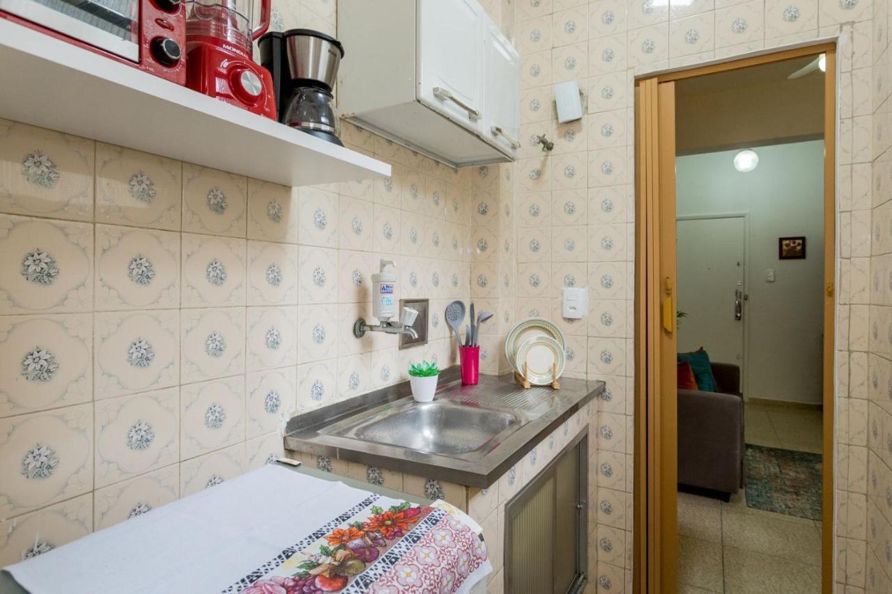 Conforto E Relax, Caminhando Para A Praia De Copacabana, Quarto E Sala, Completo, Com Wi Fi, Cozinha, Ar Condicionado Rio de Janeiro Exterior photo