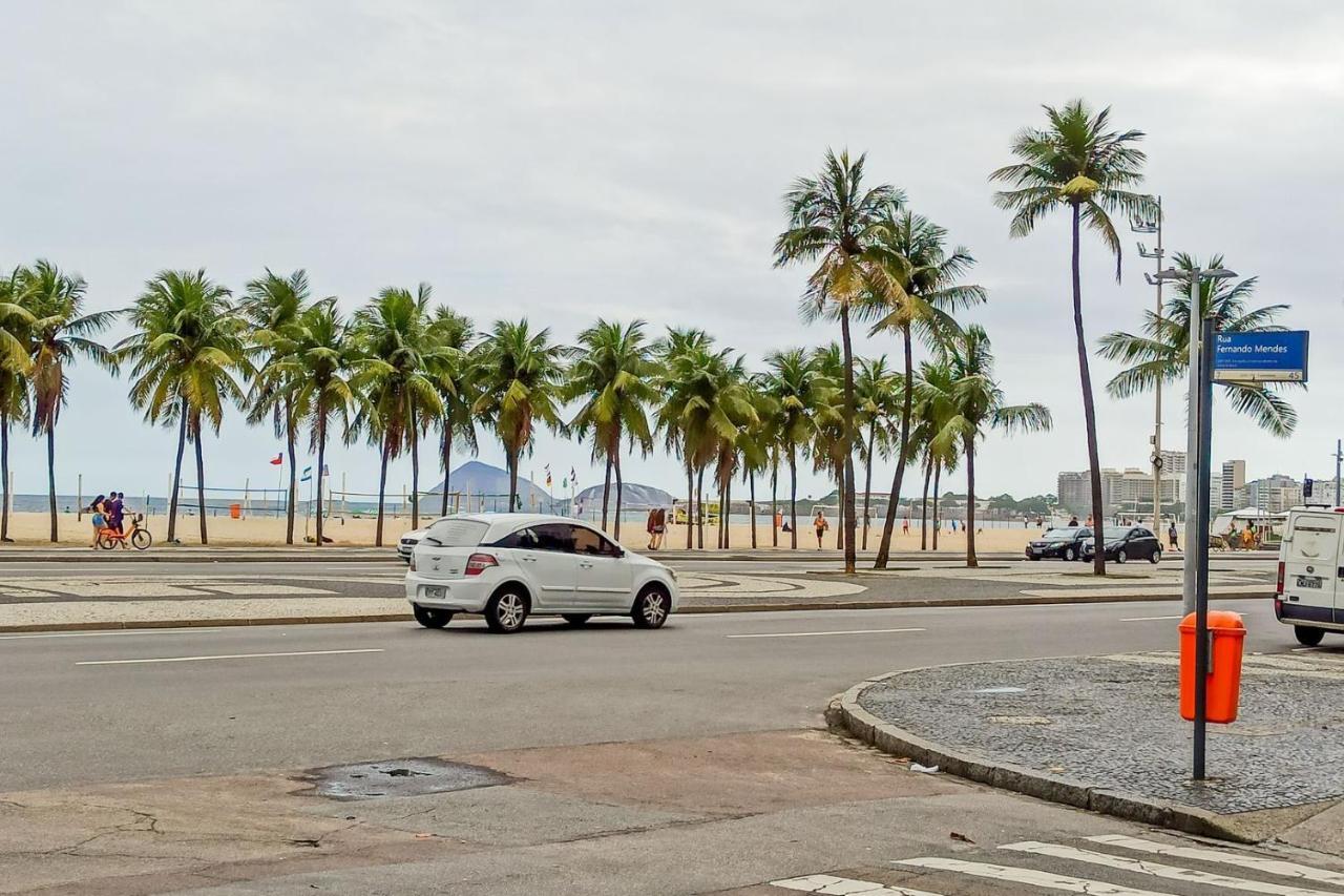 Conforto E Relax, Caminhando Para A Praia De Copacabana, Quarto E Sala, Completo, Com Wi Fi, Cozinha, Ar Condicionado Rio de Janeiro Exterior photo